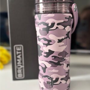 BrüMate Pink Camo MultiShaker